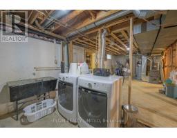 17 GLANWORTH AVENUE - 42