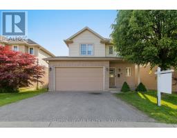 31 - 960 BITTERBUSH CRESCENT - 2