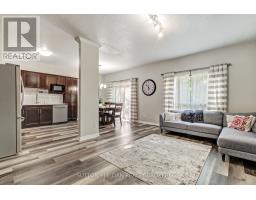 31 - 960 BITTERBUSH CRESCENT - 5