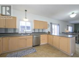 28 STONEFIELD LANE - 19