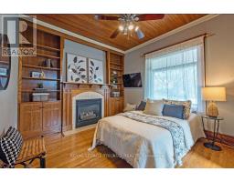 16 WOODWARD AVENUE - 14
