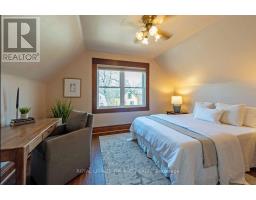 16 WOODWARD AVENUE - 26