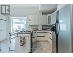 16 WOODWARD AVENUE - 7