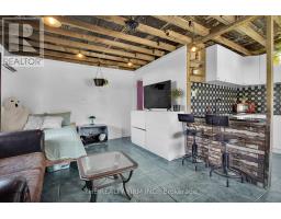 132 BRISCOE STREET E - 19