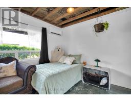 132 BRISCOE STREET E - 26