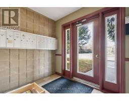 70 STOKES ROAD - 26