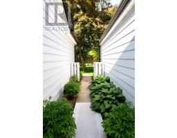 578 WILLOWDALE AVENUE - 30