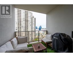 1701 - 330 RIDOUT STREET N - 16