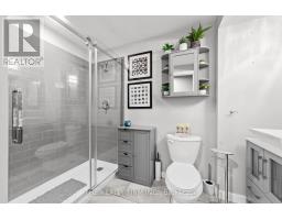 10 - 2427 DAISY BEND - 27