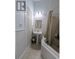 366 SALISBURY STREET - 15