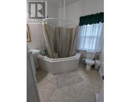 366 SALISBURY STREET - 16
