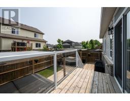 32 WILLIS AVENUE - 28