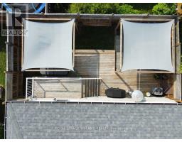 32 WILLIS AVENUE - 33