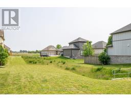 32 WILLIS AVENUE - 36