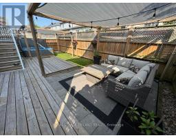 32 WILLIS AVENUE - 41