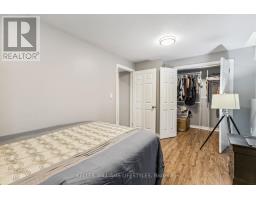 27 MILLERS ROAD - 32