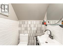 569 CENTRAL AVENUE - 21