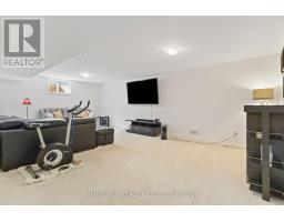 37 - 1061 EAGLETRACE DRIVE - 29