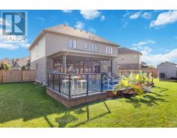 37 - 1061 EAGLETRACE DRIVE - 33
