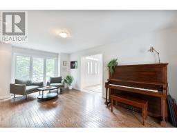 27 GLENRIDGE CRESCENT - 13