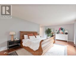27 GLENRIDGE CRESCENT - 19