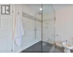 27 GLENRIDGE CRESCENT - 21