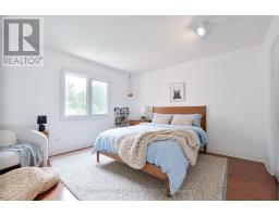 27 GLENRIDGE CRESCENT - 25