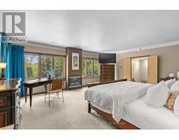 93 WAKEFIELD CRESCENT - 38