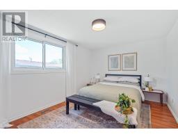 32 - 40 TIFFANY DRIVE - 25