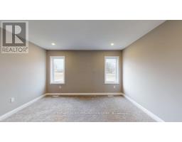 471 MAIN STREET - 19