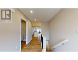 471 MAIN STREET - 7