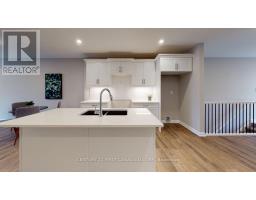 471 MAIN STREET - 9
