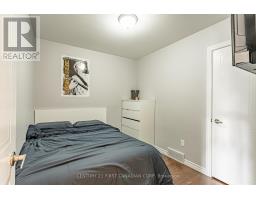 29 ROBIN STREET - 18
