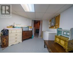 1 THISTLE STREET - 28