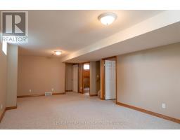 482 RIVERVIEW DRIVE - 30