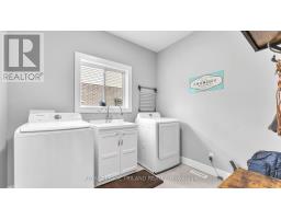 500 SOPHIA CRESCENT - 12