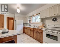 76 BLOOMFIELD DRIVE - 12