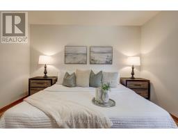 76 BLOOMFIELD DRIVE - 20