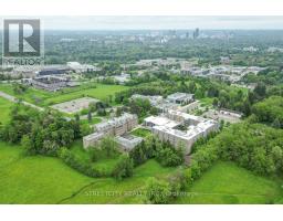 76 BLOOMFIELD DRIVE - 40