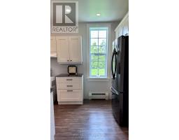 76 SARAH STREET - 10