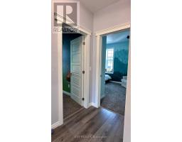 76 SARAH STREET - 18