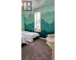 76 SARAH STREET - 20