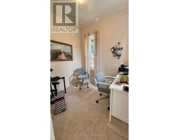 76 SARAH STREET - 28