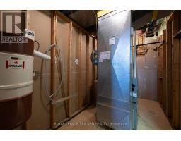 116 CHARLES STREET W - 27