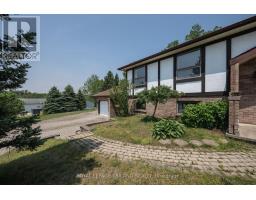 116 CHARLES STREET W - 4