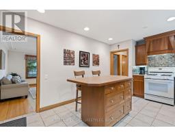 836 WESTBURY CRESCENT - 16