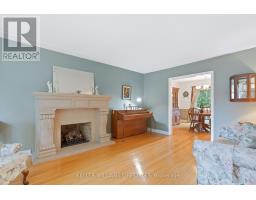 836 WESTBURY CRESCENT - 5
