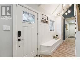 21 CHINIQUY STREET - 18