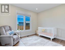 296 NANCY STREET - 21