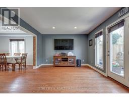 61 MEADOWVALE DRIVE - 17